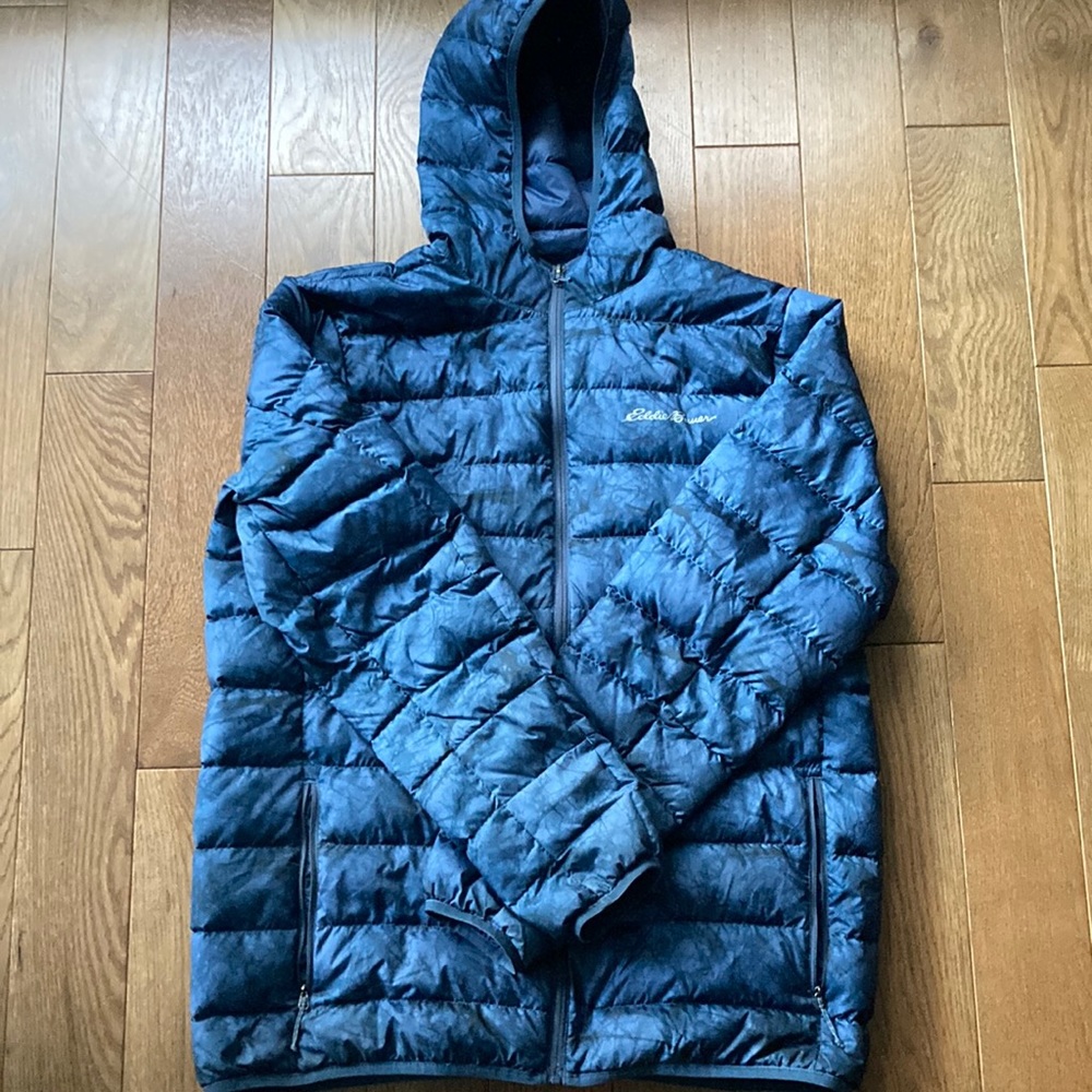 Men’s Eddie Bauer puffy winter jacket
